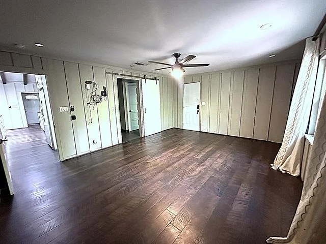Photo of 274 Lakecrest Drive