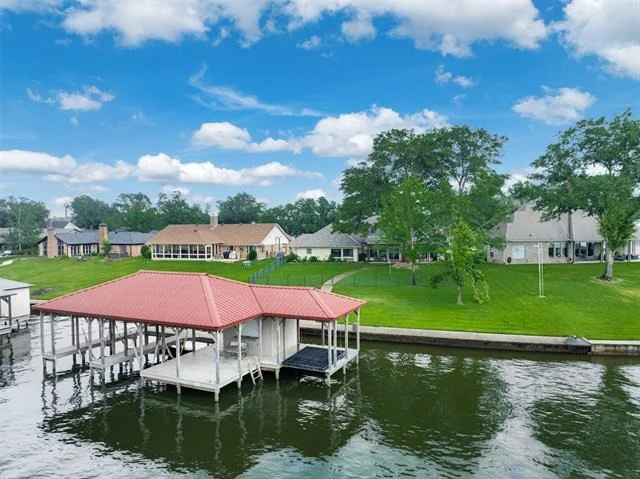 Photo of 112 Marina Drive
