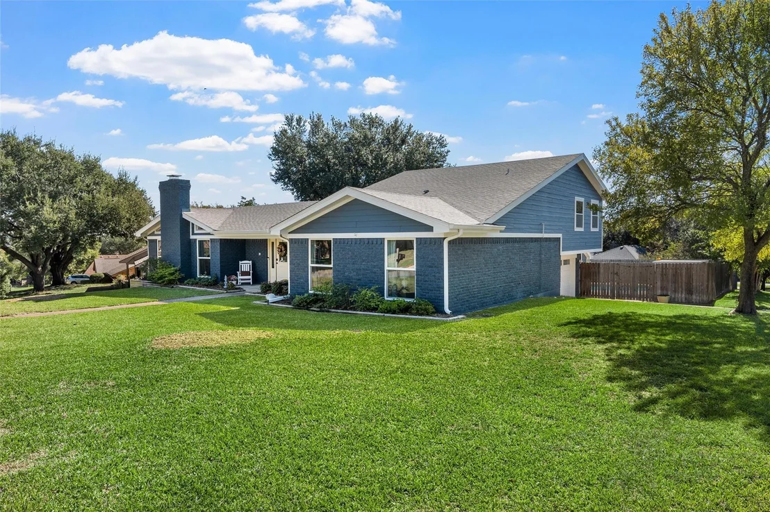 Photo of 4324 Green Point Drive