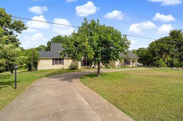 Photo of 3558 S Nolan River Road