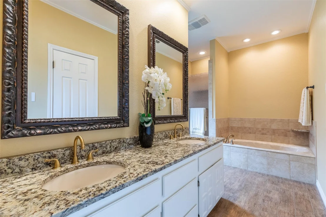 Photo of 13 Tamarisk Circle