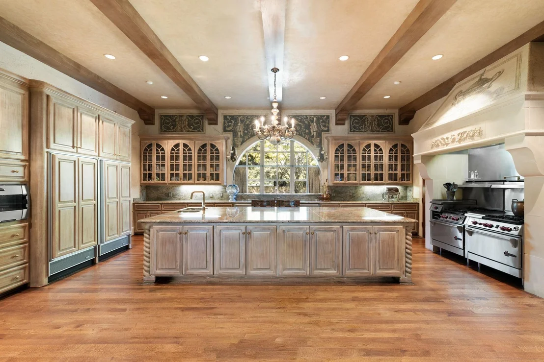 Photo of 5817 Red Wolf Lane