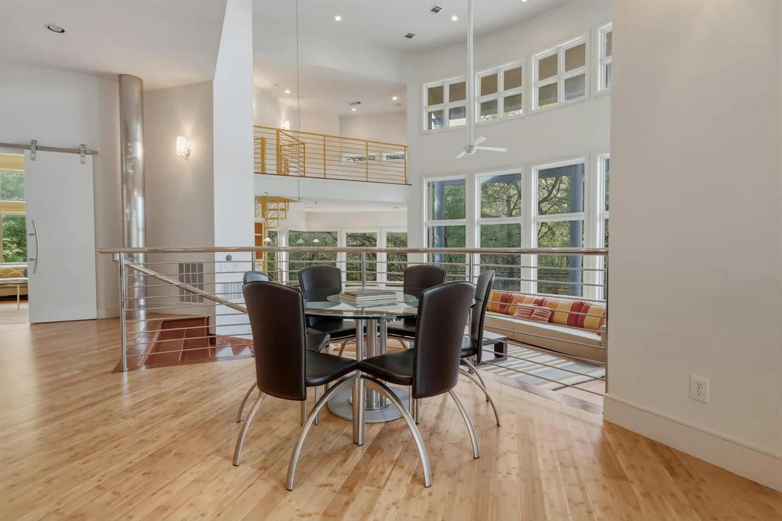 Photo of 2607 Hemingway Drive