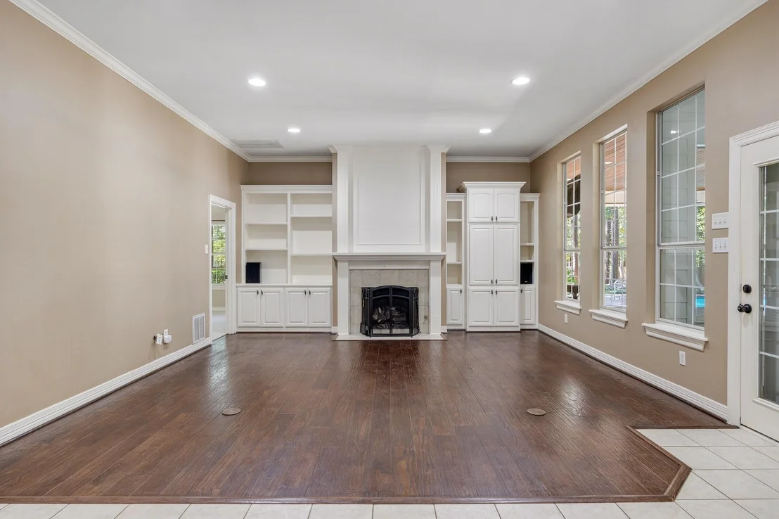 Photo of 17820 Oak Forest Drive