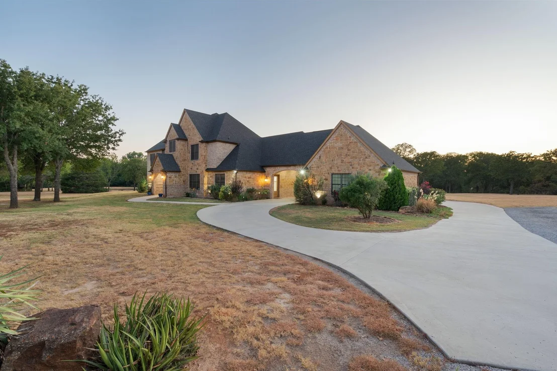 Photo of 830 County Road 4797