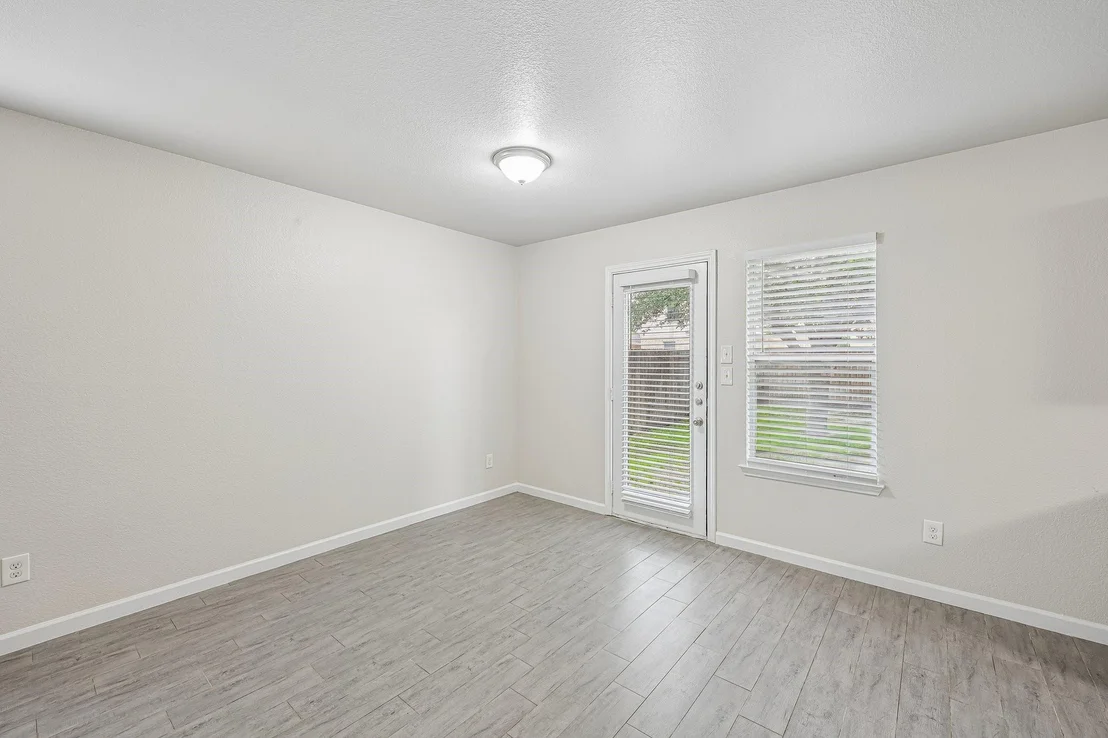 Photo of 8820 Valley River Drive
