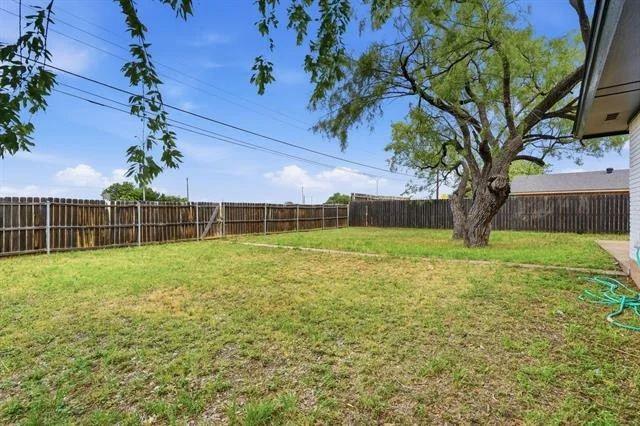 Photo of 1626 N Bowie Drive
