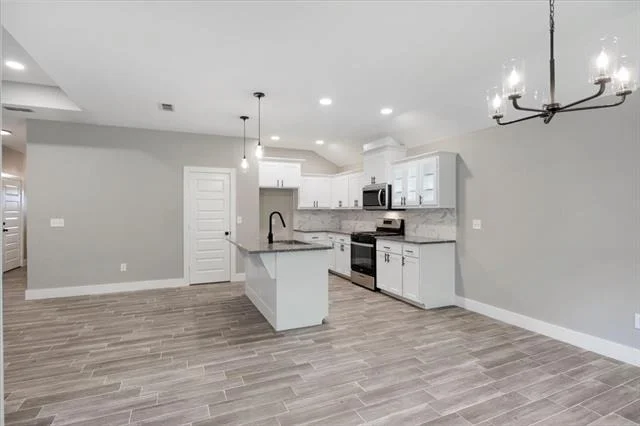Photo of 16226 Crossing Circle