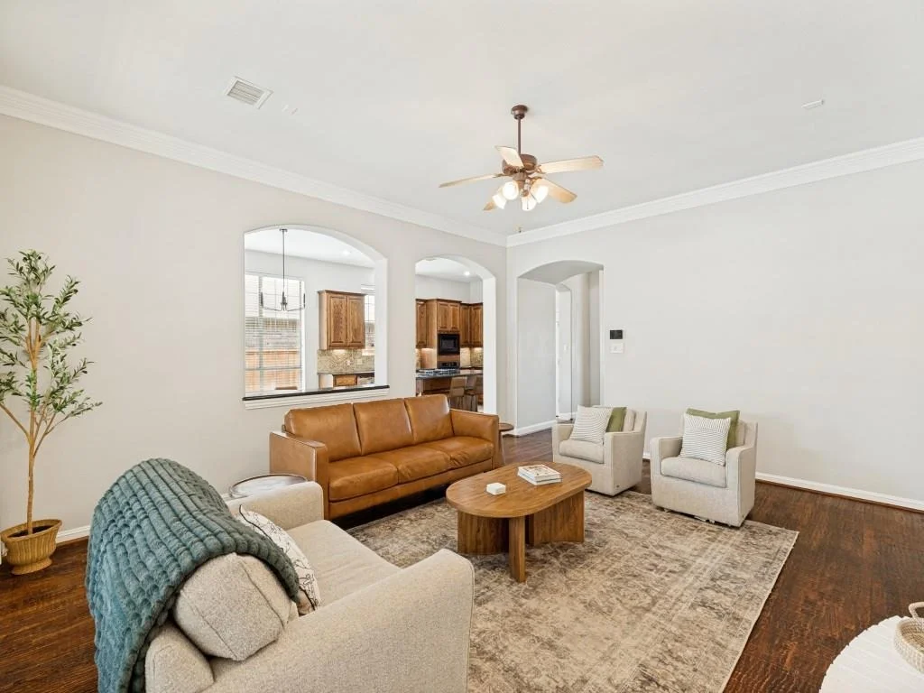 Photo of 1001 Thornapple Drive