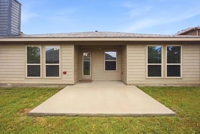 Photo of 141 Oriole Drive
