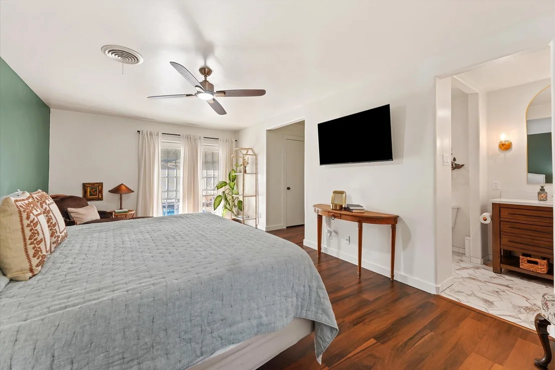 Photo of 617 Mimosa Drive
