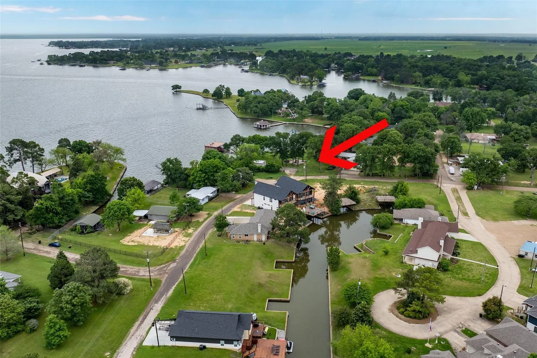 Photo of 105 Hilltop Drive