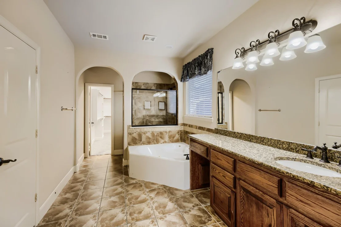 Photo of 710 Calaveras Court