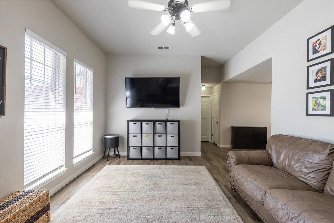 Photo of 1009 Parsons Road