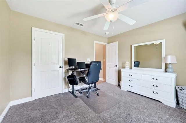 Photo of 220 Ebony Place