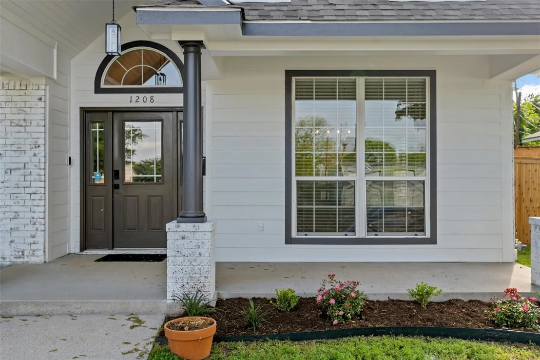 Photo of 1208 N 15th Street