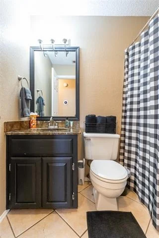 Photo of 1550 Friars Street