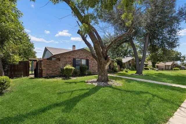 Photo of 3004 Duchess Trail