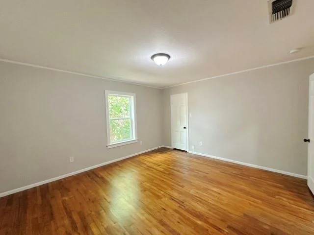 Photo of 302 W Highland Avenue