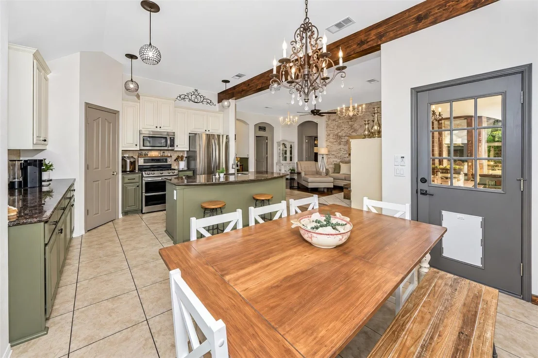 Photo of 745 Dalrock Road