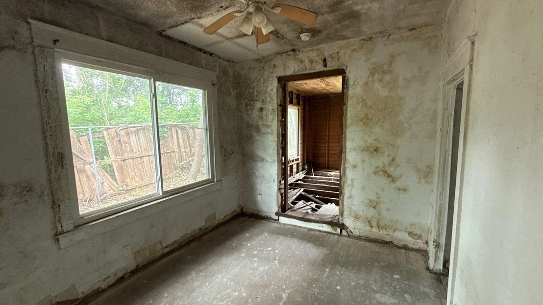 Photo of 2611 Pine Street