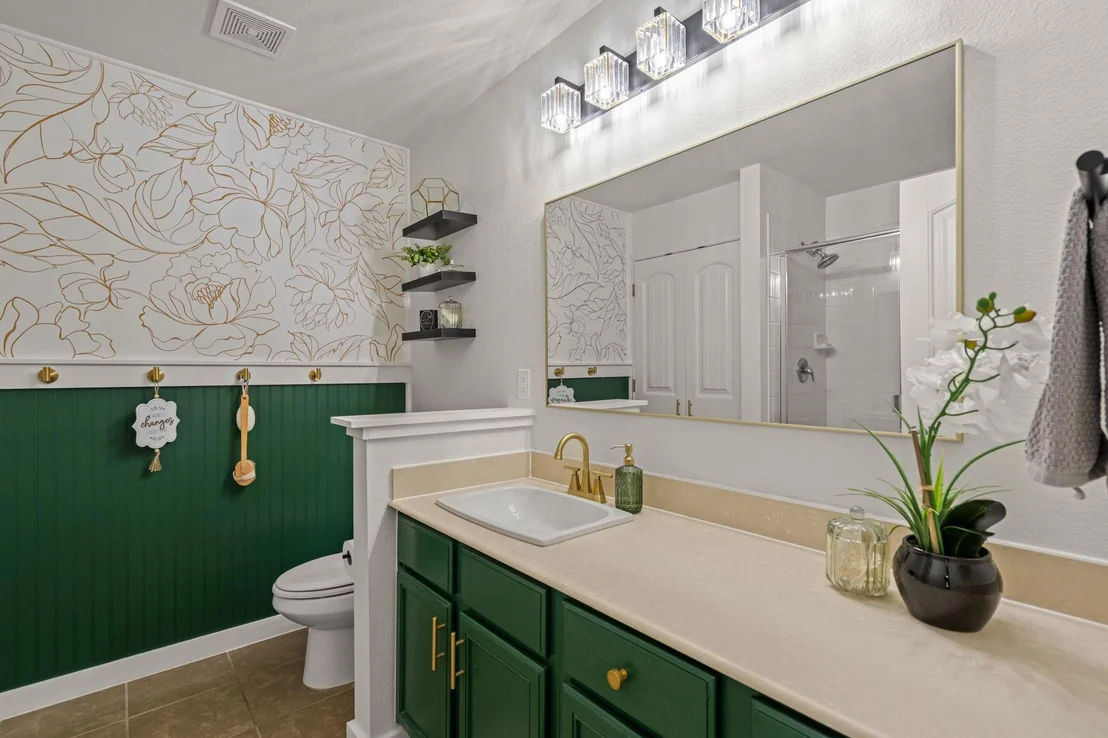 Photo of 433 Andalusian Trail