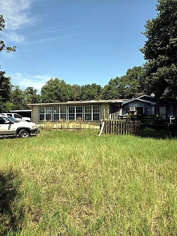 Photo of 1976 County Road 527