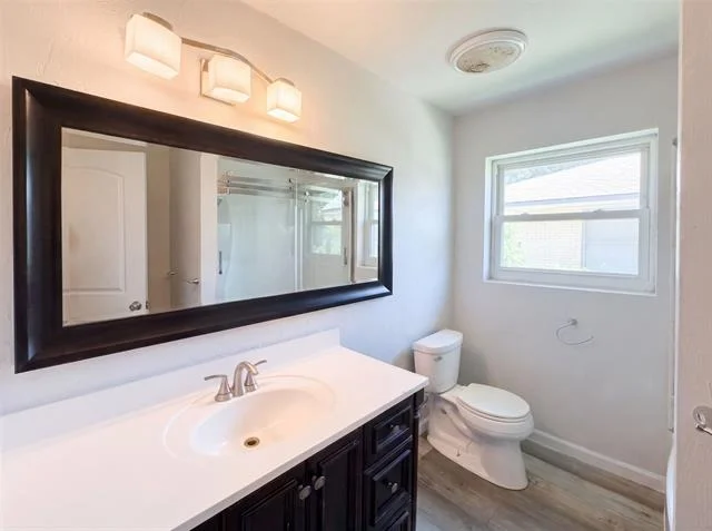 Photo of 2415 Barnes Bridge Road