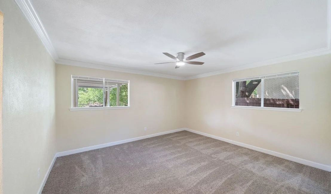 Photo of 110 Linda Lane