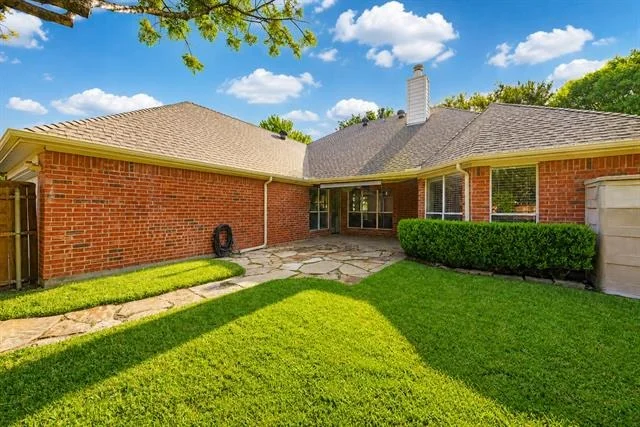 Photo of 306 Fairfax Drive