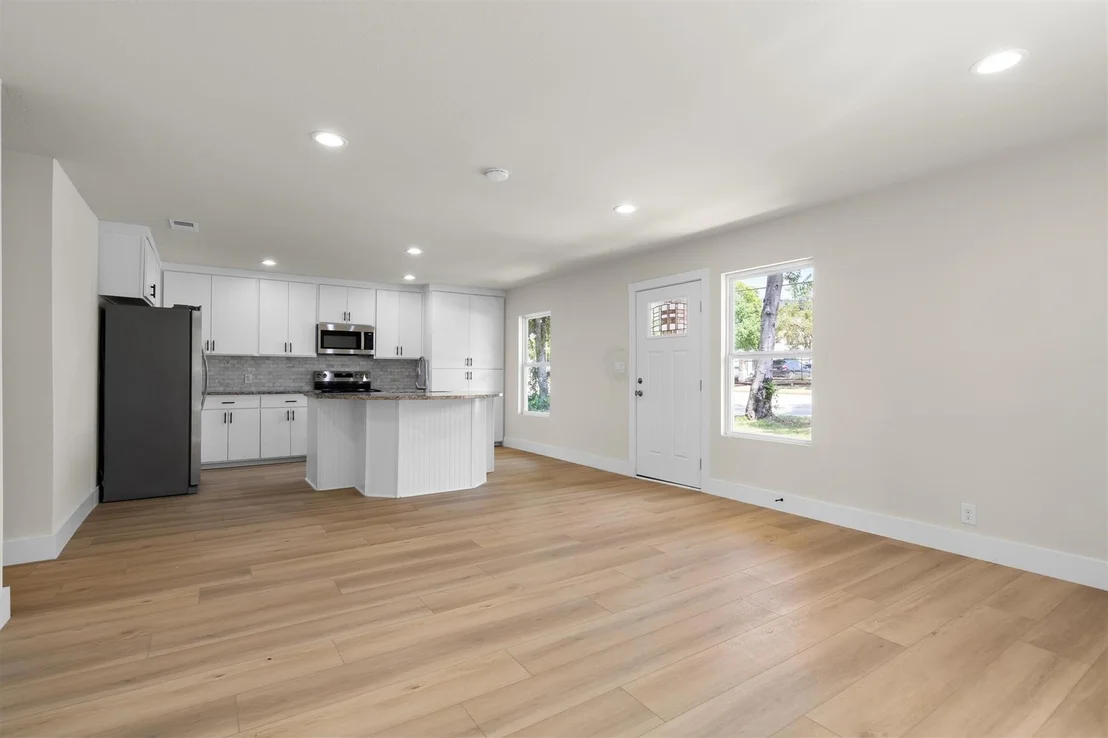 Photo of 112 Inman Street