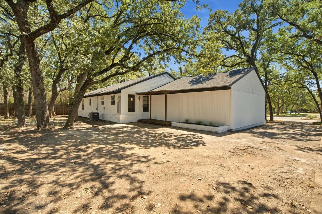 Photo of 5725 Jacqueline Road