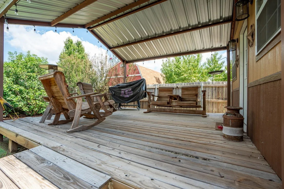 Photo of 219 Oak Meadow Trail