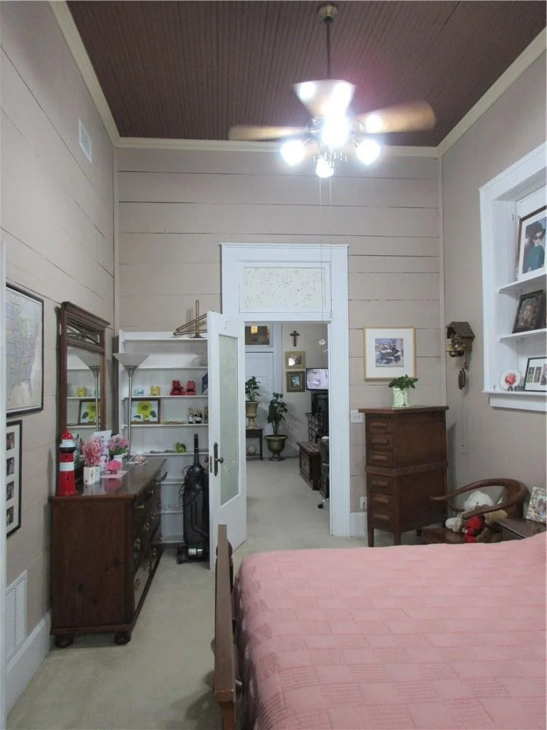 Photo of 201 Live Oak Street