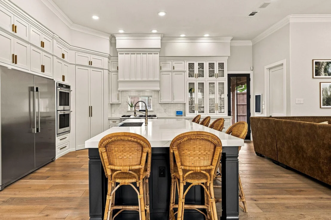 Photo of 5941 Tiburon Drive