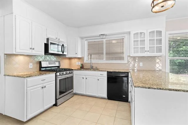 Photo of 608 Catalina Drive