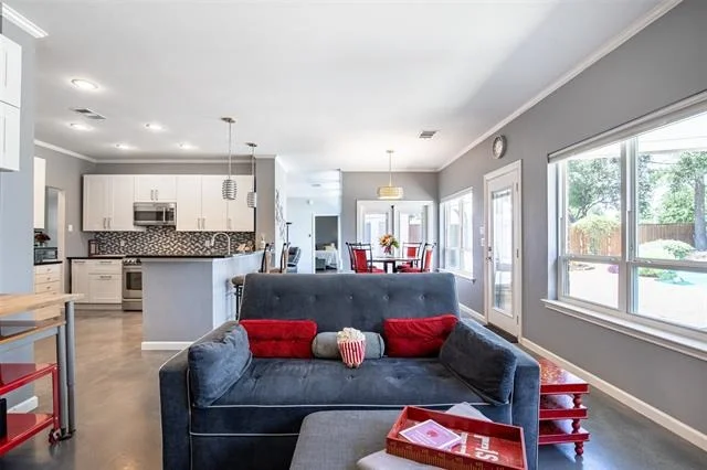 Photo of 5204 Alexander Drive