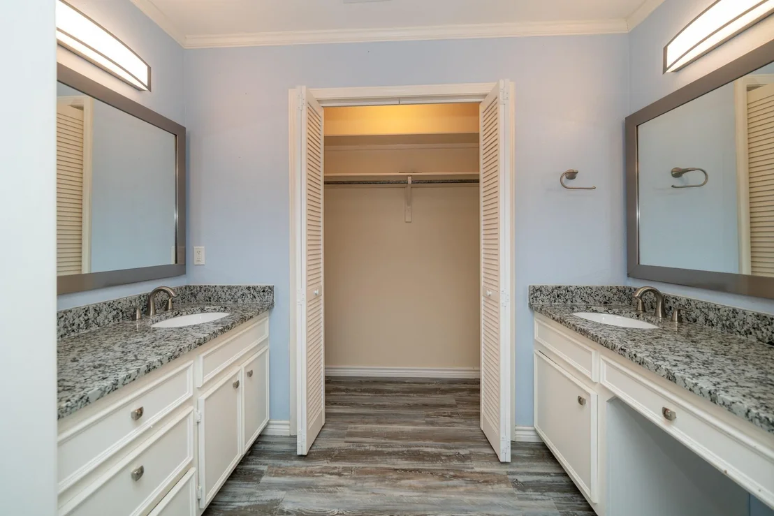 Photo of 2801 Northridge Drive