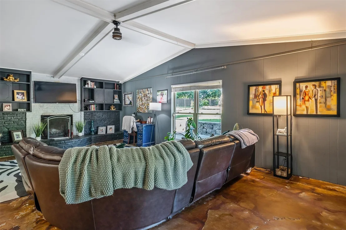 Photo of 3020 Meadowlark