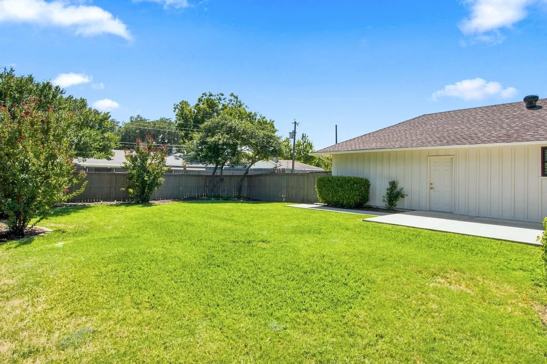 Photo of 1409 Navaho Trail
