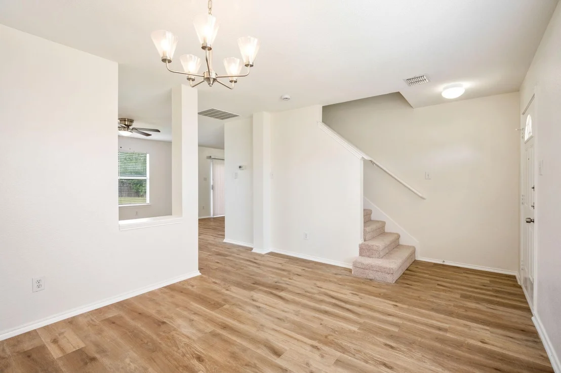 Photo of 1626 White Oak Road