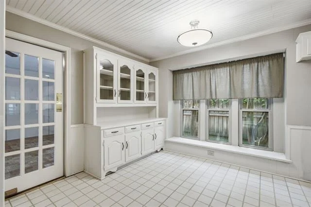 Photo of 236 Canyon Valley Drive