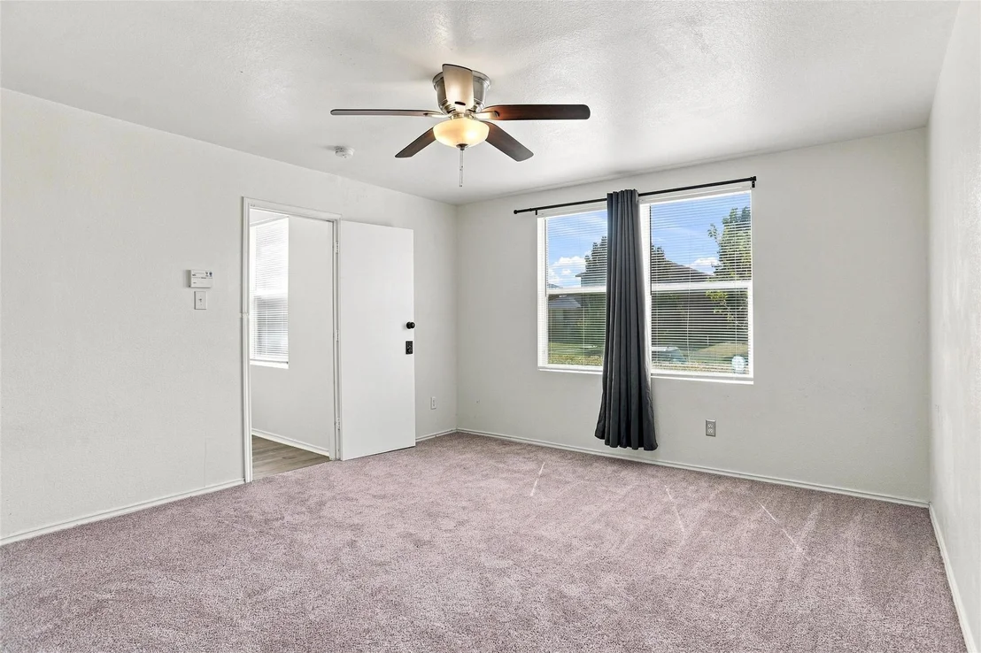 Photo of 1027 Graystone Drive