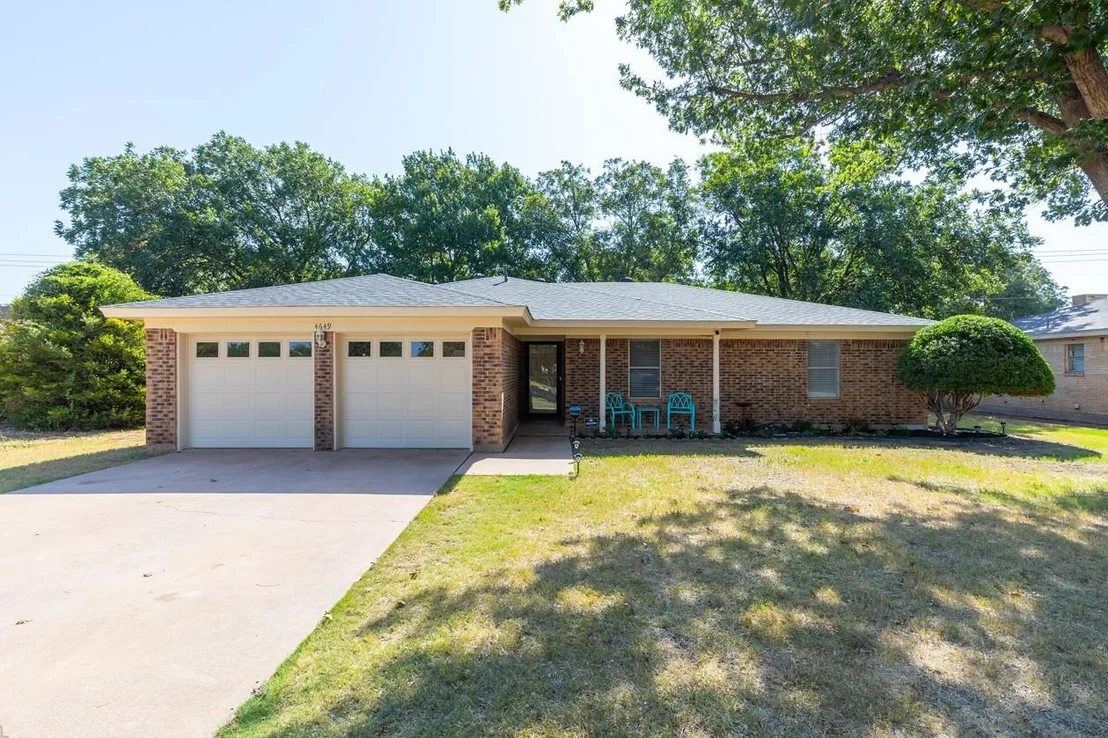 Photo of 4649 Carrie Ann Lane