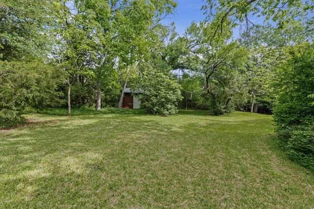 Photo of 805 Evelyn Drive