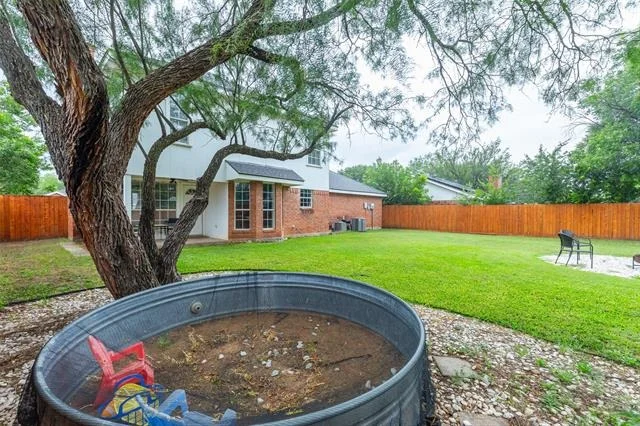 Photo of 1550 Friars Street