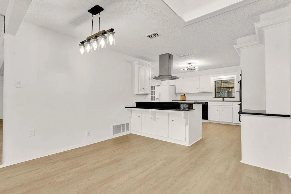 Photo of 304 Harmony Lane