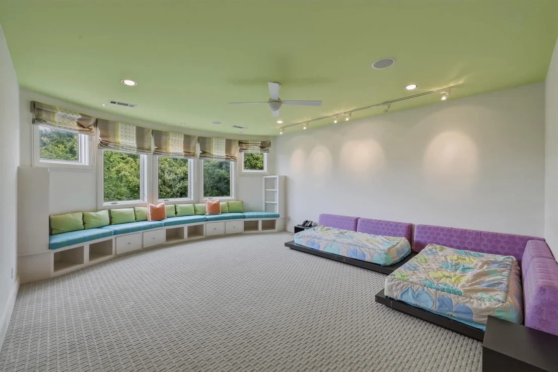 Photo of 2607 Hemingway Drive