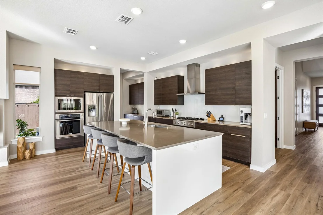 Photo of 4039 Heatherton Drive