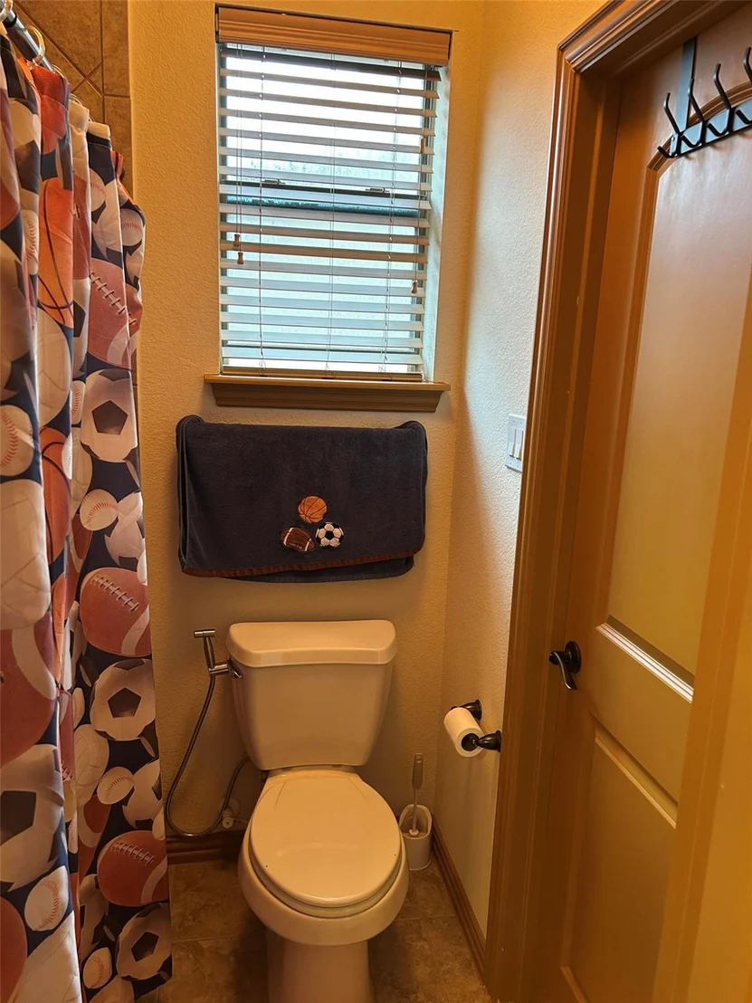 Photo of 2219 Longview Road